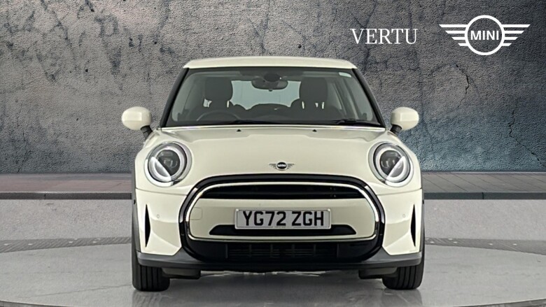 MINI Hatchback 1.5 Cooper Classic 5dr Auto Petrol Hatchback